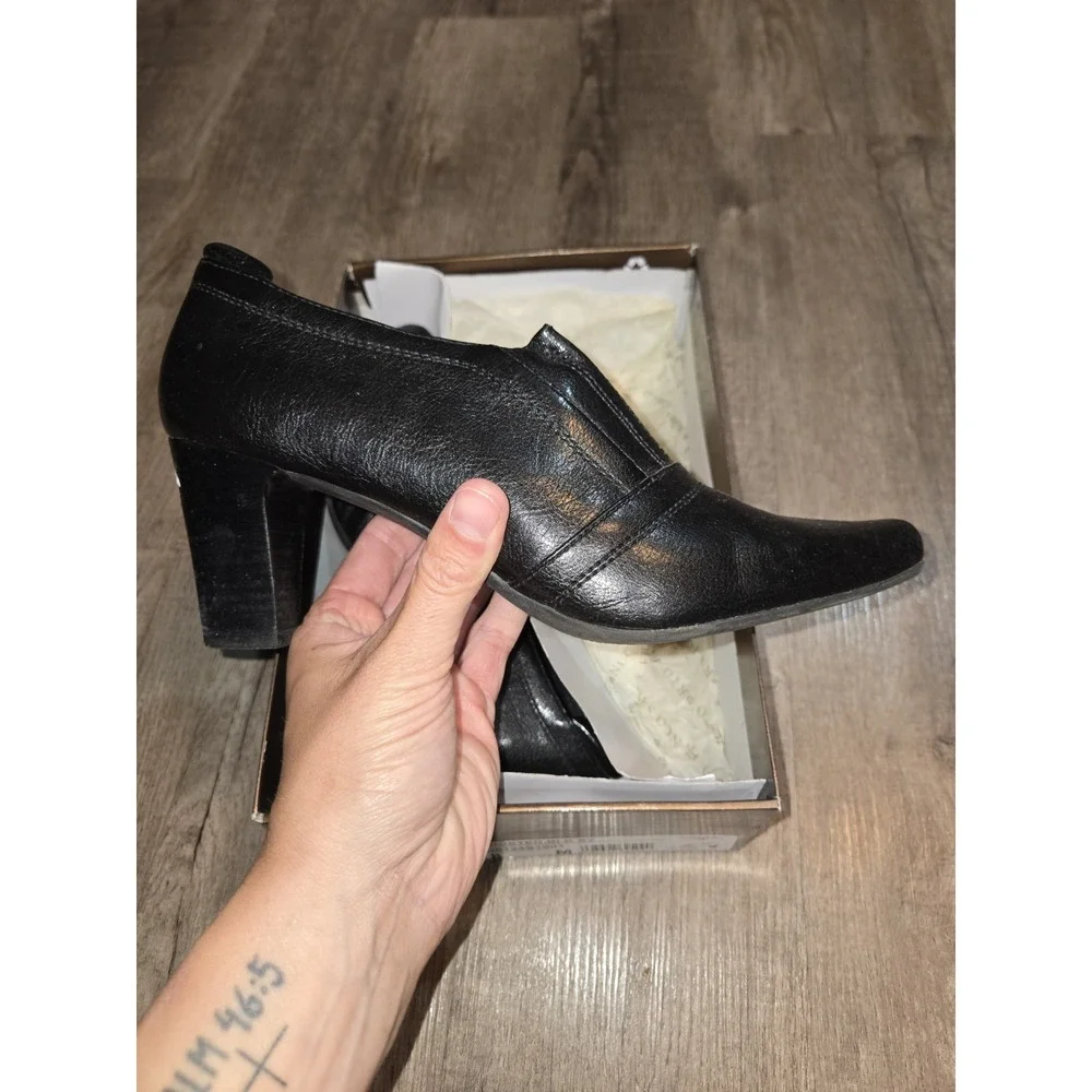 Franco Sarto Womens 8M Black Leather Square Toe Slip-On Pump Heels NWB